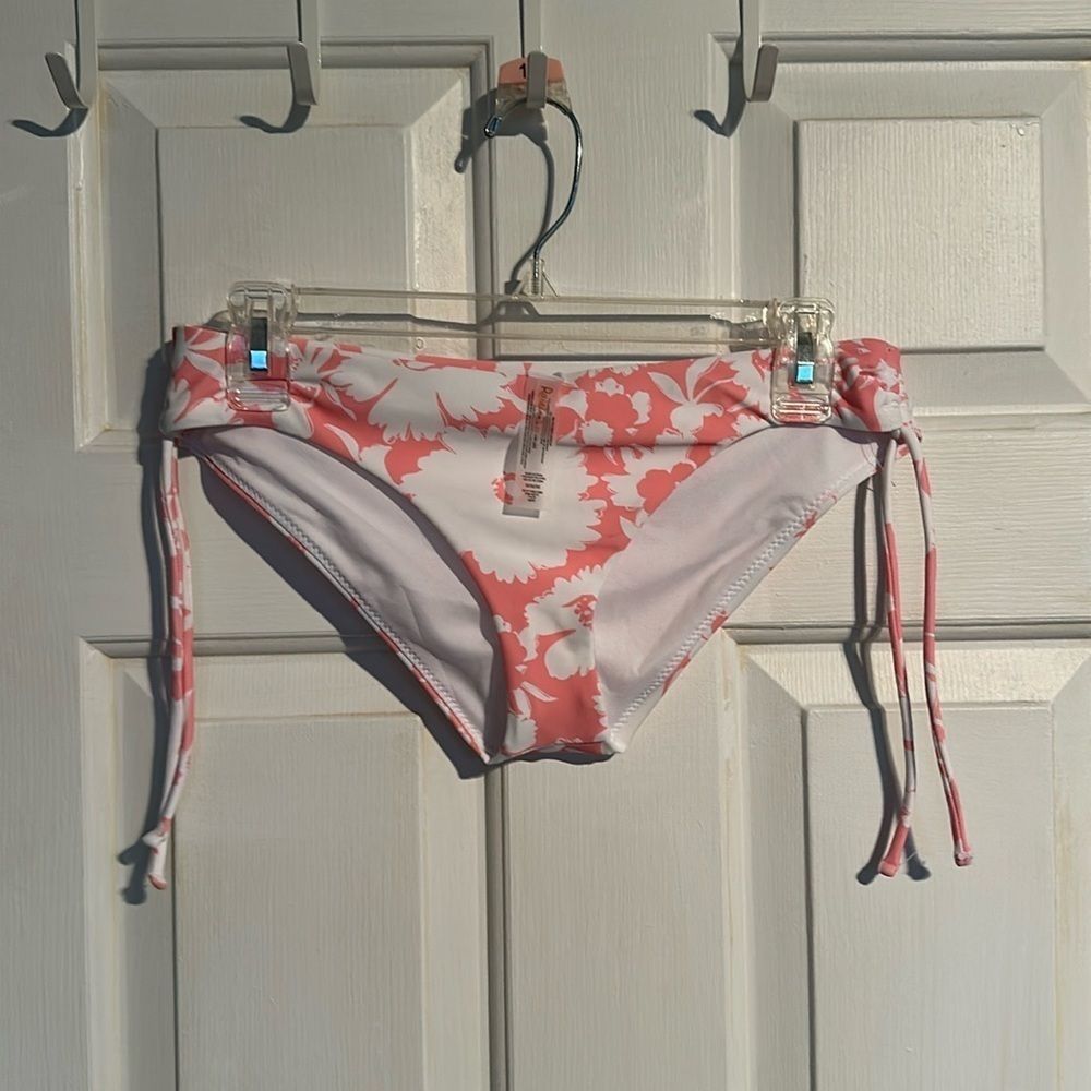 Raisins Swim Bottom size medium
